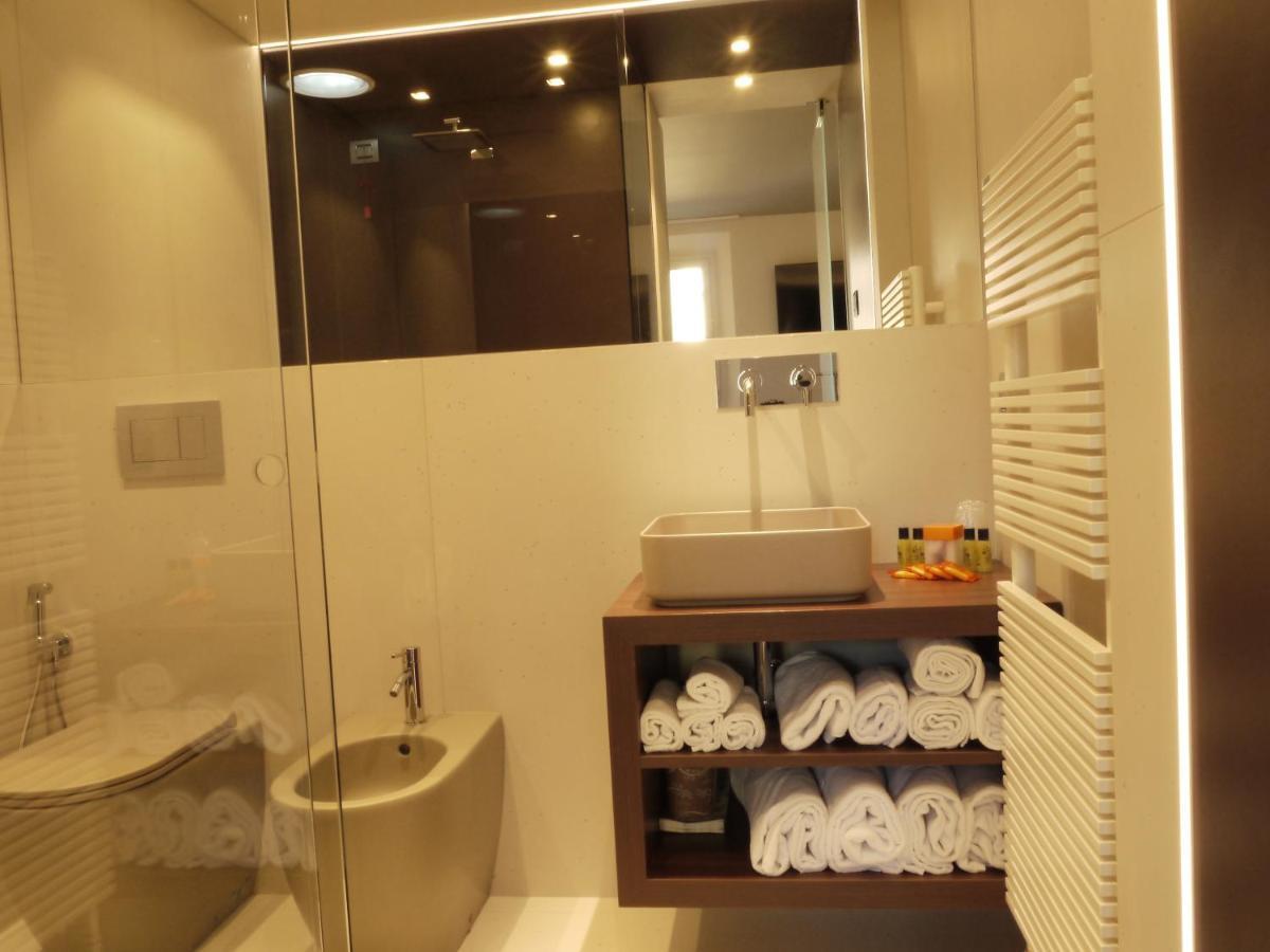 Rb Del Teatro&Apartaments Имола Экстерьер фото